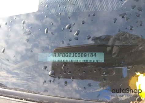 2018 Jeep Grand Cherokee Limited 4X4 z USA, uszkodzony, nr VIN 1C4RJFBG2JC509184